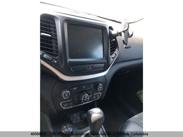 1C4PJMBB6HW563712 Jeep Cherokee Trailhawk