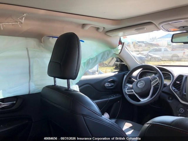 1C4PJMBB6HW563712 Jeep Cherokee Trailhawk