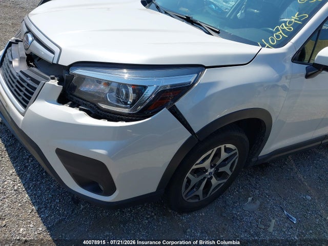 Subaru Forester Premium 2019 JF2SKEDC4KH462166 Image 2