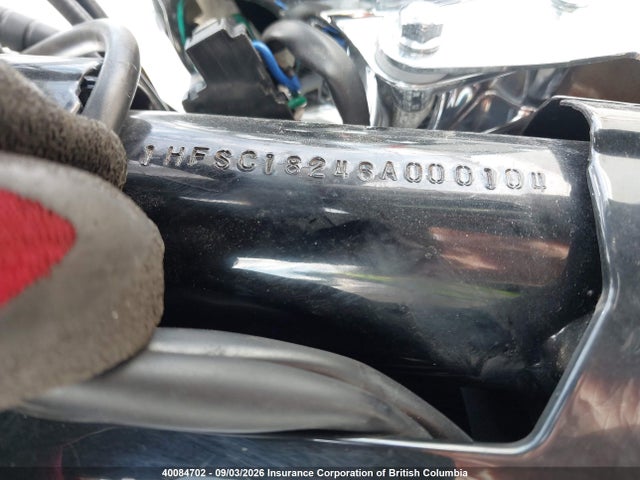 40084702 :رقم المزاد ، 1HFSC18246A000104 vin ، 2006 Honda Vt1100 C3 مزاد بيع