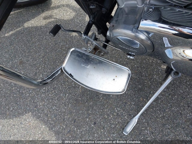 40084702 :رقم المزاد ، 1HFSC18246A000104 vin ، 2006 Honda Vt1100 C3 مزاد بيع