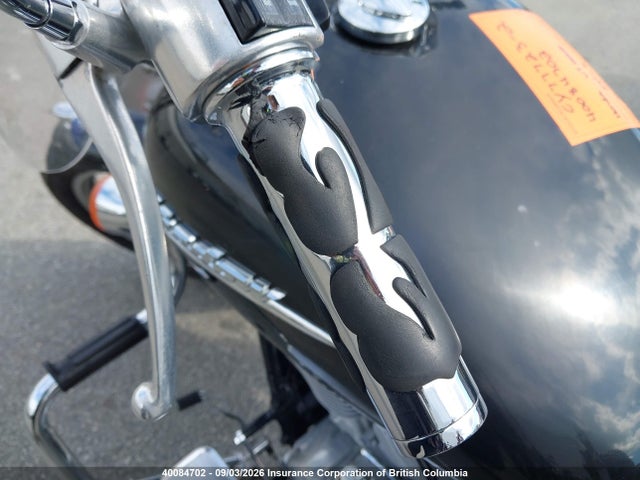 40084702 :رقم المزاد ، 1HFSC18246A000104 vin ، 2006 Honda Vt1100 C3 مزاد بيع