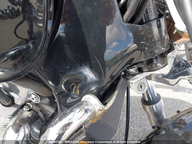 40084702 :رقم المزاد ، 1HFSC18246A000104 vin ، 2006 Honda Vt1100 C3 مزاد بيع