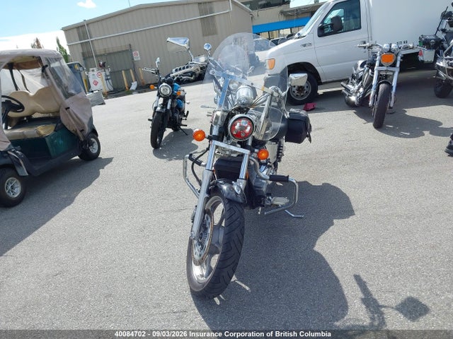 40084702 :رقم المزاد ، 1HFSC18246A000104 vin ، 2006 Honda Vt1100 C3 مزاد بيع