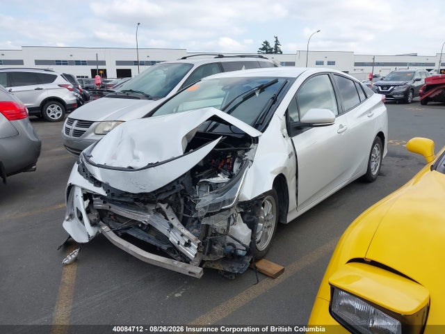 Toyota Prius 2022 JTDKAMFP8N3198849 Image 2