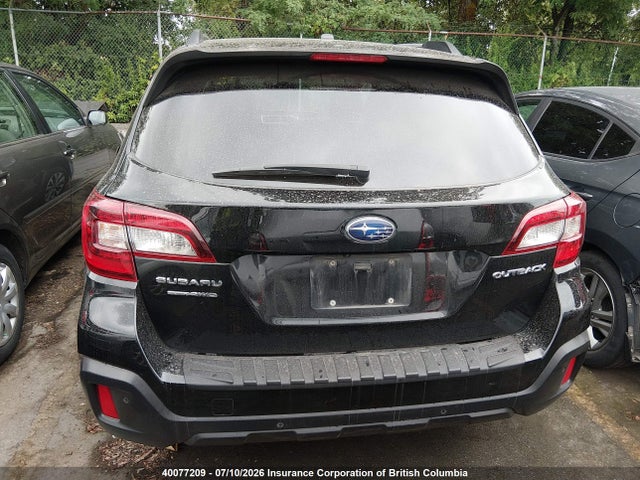 Subaru Outback Touring 2018 4S4BSDTC7J3238326 Image 17