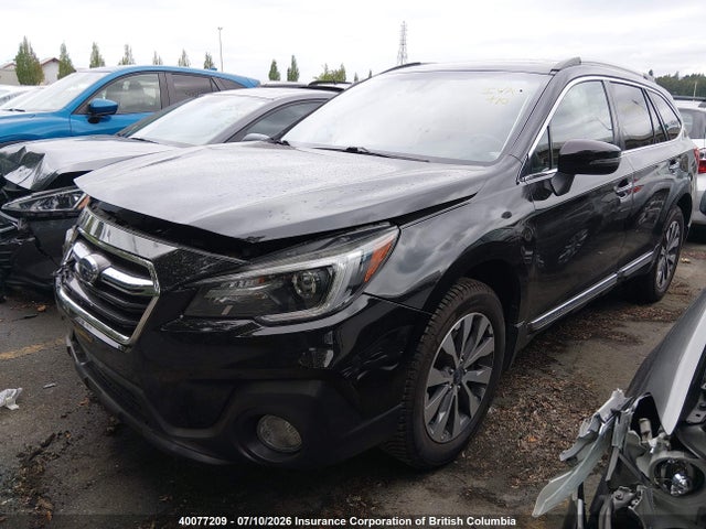 Subaru Outback Touring 2018 4S4BSDTC7J3238326 Image 2