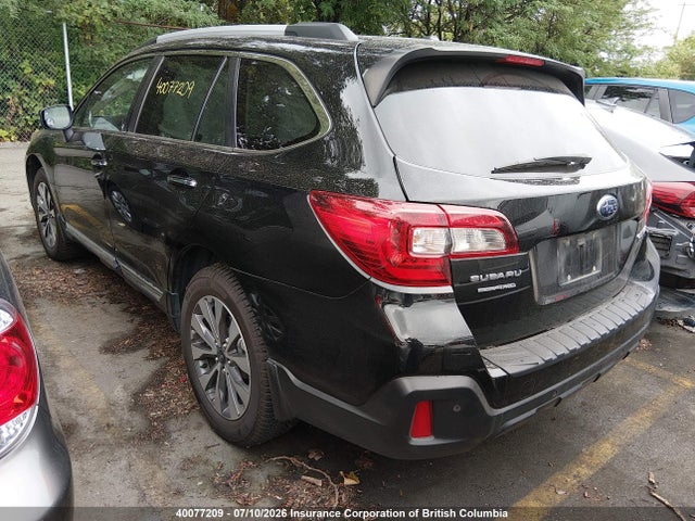 Subaru Outback Touring 2018 4S4BSDTC7J3238326 Image 3