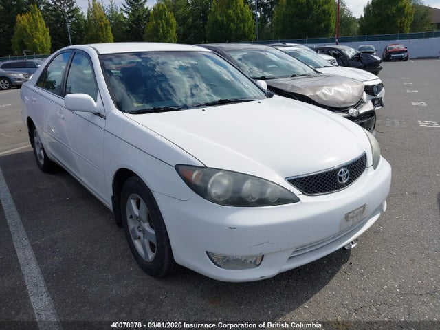 2005 Toyota Camry Le/xle/se მანქანა იყიდება აუქციონზე, vin: 4T1BE32KX5U005468, აუქციონის ნომერი: 40078978