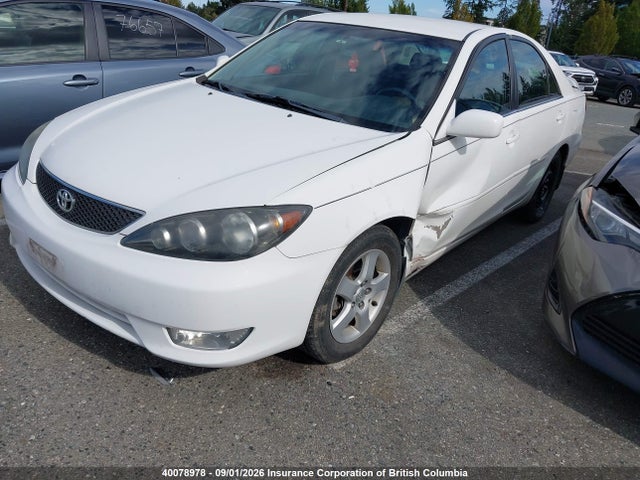 2005 Toyota Camry Le/xle/se მანქანა იყიდება აუქციონზე, vin: 4T1BE32KX5U005468, აუქციონის ნომერი: 40078978