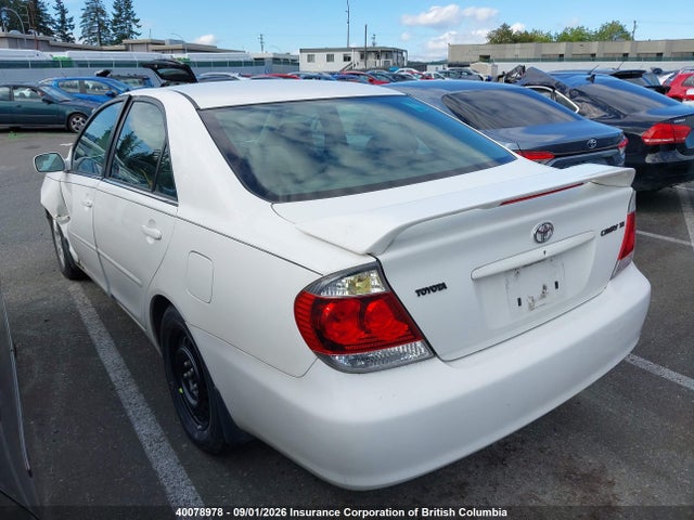 2005 Toyota Camry Le/xle/se მანქანა იყიდება აუქციონზე, vin: 4T1BE32KX5U005468, აუქციონის ნომერი: 40078978