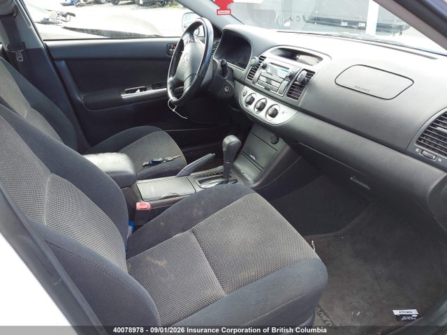 2005 Toyota Camry Le/xle/se მანქანა იყიდება აუქციონზე, vin: 4T1BE32KX5U005468, აუქციონის ნომერი: 40078978