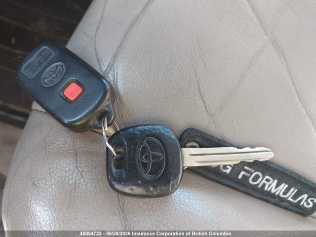 2002 Toyota Camry მანქანა იყიდება აუქციონზე, vin: JTDBE30K020017039, აუქციონის ნომერი: 40084723