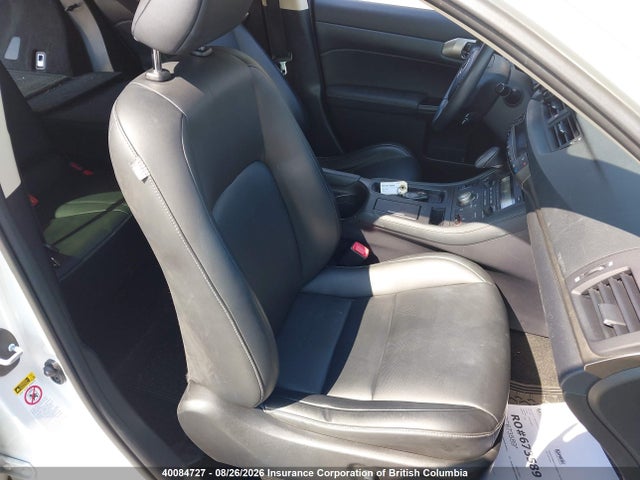 Lexus CT 200 2015 JTHKD5BH0F2214009 Image 5