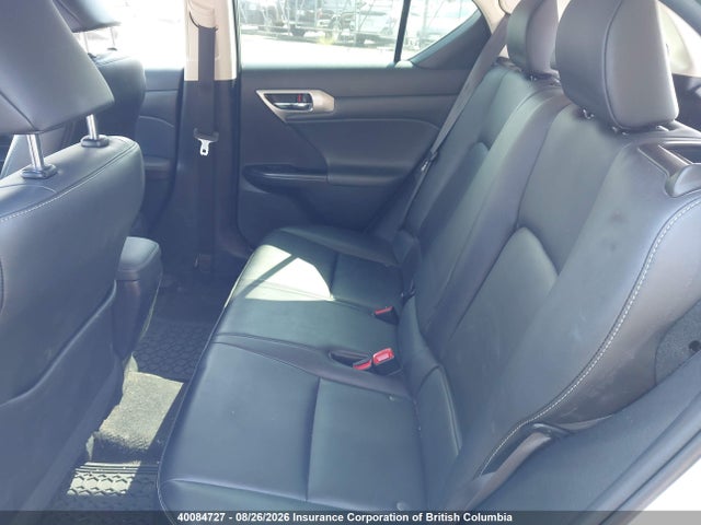 Lexus CT 200 2015 JTHKD5BH0F2214009 Image 8