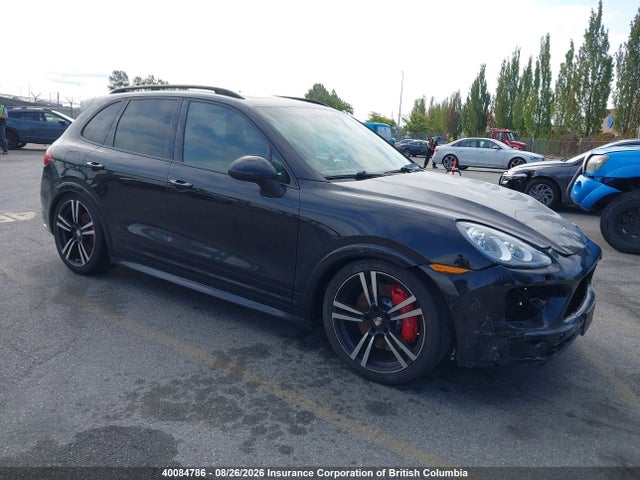 40084786 :رقم المزاد ، WP1AC2A23DLA90965 vin ، 2013 Porsche Cayenne Turbo مزاد بيع