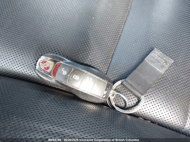 40084786 :رقم المزاد ، WP1AC2A23DLA90965 vin ، 2013 Porsche Cayenne Turbo مزاد بيع