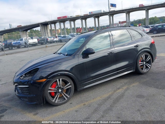 40084786 :رقم المزاد ، WP1AC2A23DLA90965 vin ، 2013 Porsche Cayenne Turbo مزاد بيع