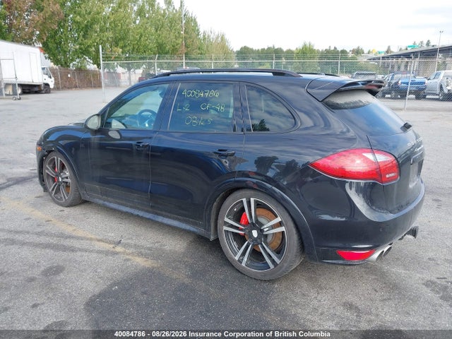 40084786 :رقم المزاد ، WP1AC2A23DLA90965 vin ، 2013 Porsche Cayenne Turbo مزاد بيع
