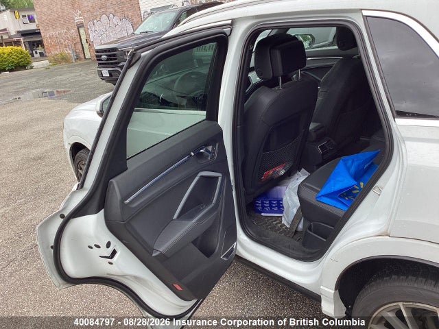 Audi Q3 2019 WA1FECF39K1068285 Image 17