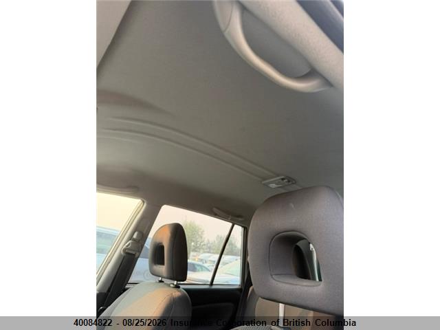 2004 Toyota Rav4 მანქანა იყიდება აუქციონზე, vin: JTEHD20V846012619, აუქციონის ნომერი: 40084822