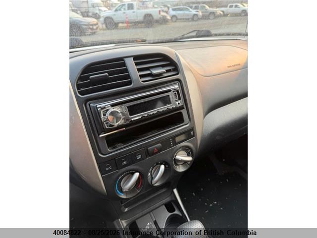 2004 Toyota Rav4 მანქანა იყიდება აუქციონზე, vin: JTEHD20V846012619, აუქციონის ნომერი: 40084822