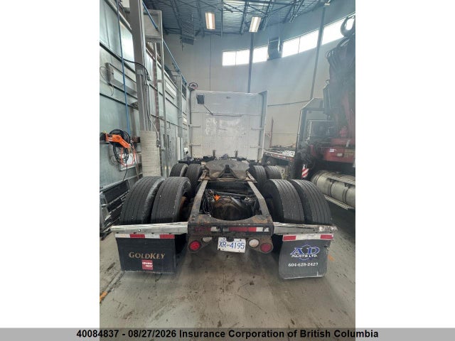 Продажа на аукционе авто 2007 Peterbilt 386, vin: 1XPHDB9X07D738594, номер лота: 40084837