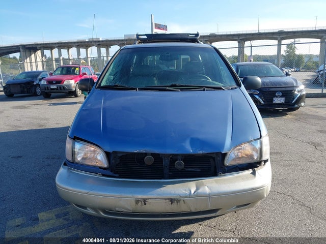 Продаж на аукціоні авто 2000 Toyota Sienna Le/xle, vin: 4T3ZF13C5YU302246, номер лоту: 40084841