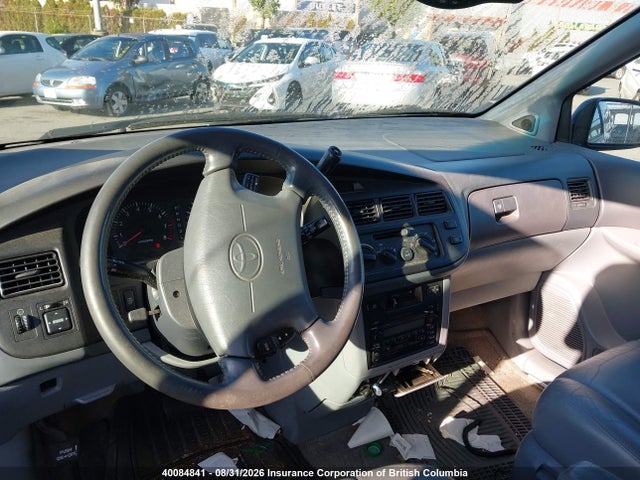 Продаж на аукціоні авто 2000 Toyota Sienna Le/xle, vin: 4T3ZF13C5YU302246, номер лоту: 40084841