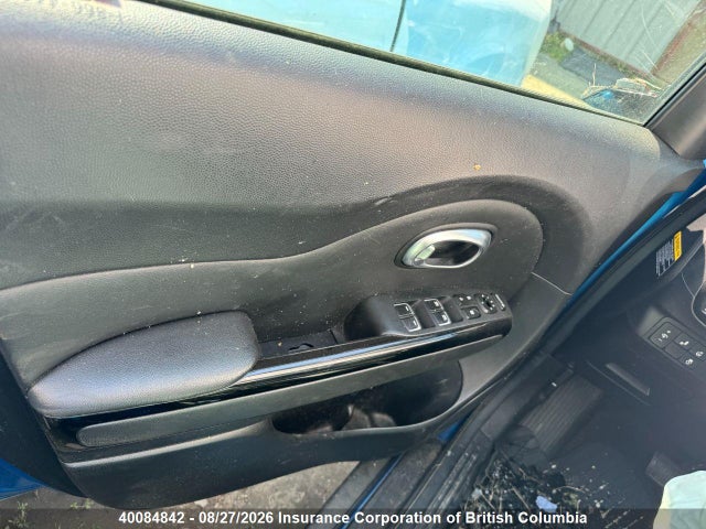 KIA Soul 2018 KNDJP3A53J7585659 Image 10