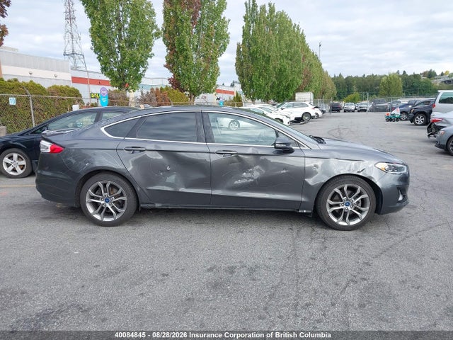3FA6P0RU1LR141617 Ford Fusion Hybrid Titanium
