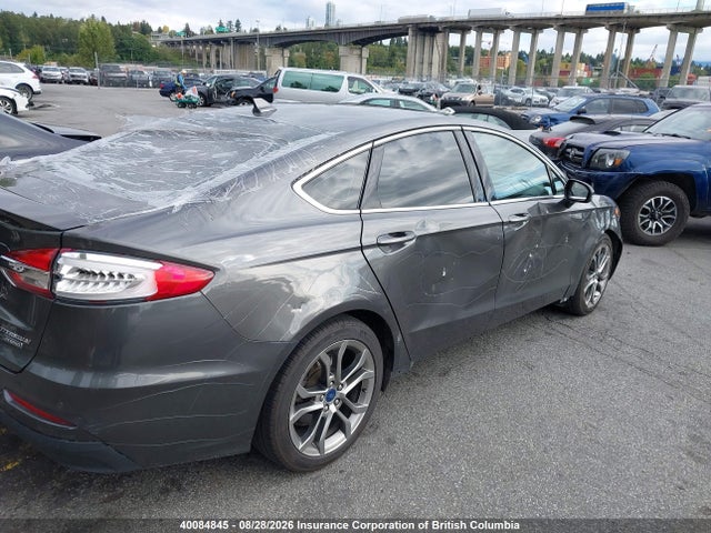 3FA6P0RU1LR141617 Ford Fusion Hybrid Titanium