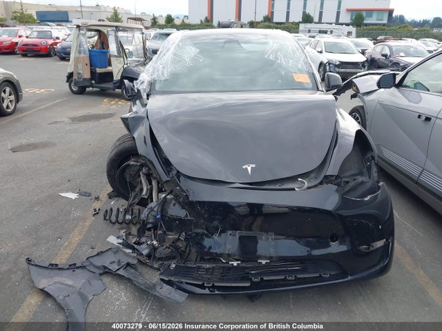 Tesla Model Y 2021 5YJYGAEE8MF264860 Image 13
