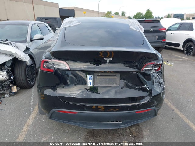Tesla Model Y 2021 5YJYGAEE8MF264860 Image 17