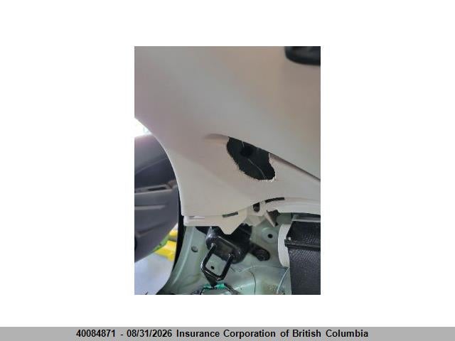 40084871 :رقم المزاد ، JM1DE1HY1B0127328 vin ، 2011 Mazda Mazda2 مزاد بيع