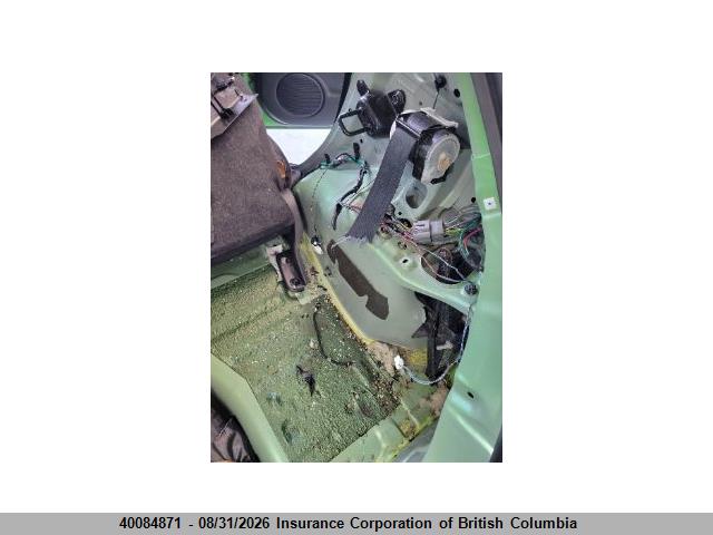 40084871 :رقم المزاد ، JM1DE1HY1B0127328 vin ، 2011 Mazda Mazda2 مزاد بيع