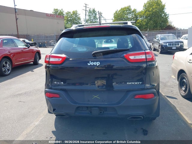 1C4PJMAS8FW685339 Jeep Cherokee Sport