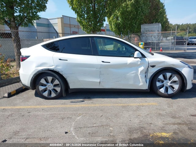 Tesla Model Y 2023 7SAYGDEE6PF778909 Image 12