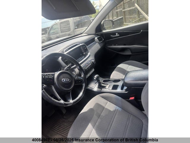 Продажа на аукционе авто 2017 Kia Sorento Lx/l, vin: 5XYPGDA55HG271833, номер лота: 40084962