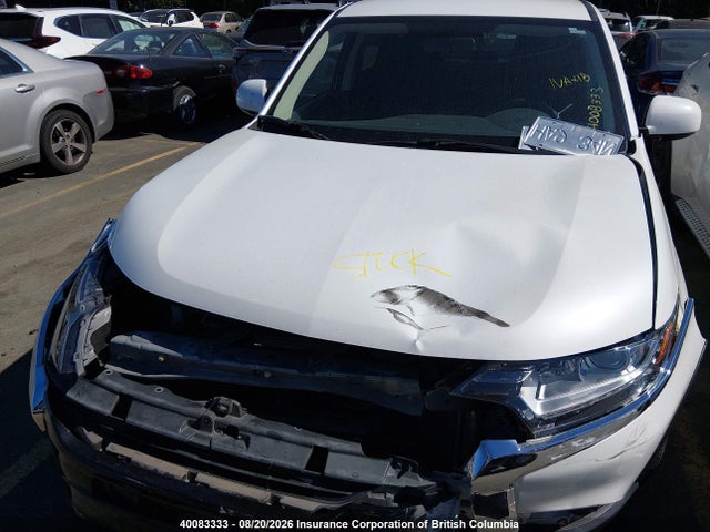 Mitsubishi Outlander Es 2018 JA4AZ2A35JZ616427 Image 10