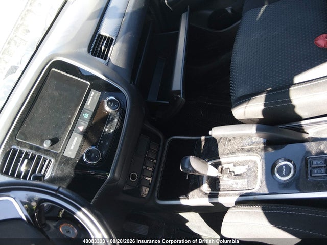 Mitsubishi Outlander Es 2018 JA4AZ2A35JZ616427 Image 21