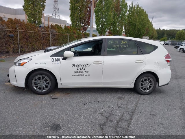 JTDZN3EUXHJ068186 Toyota PRIUS V