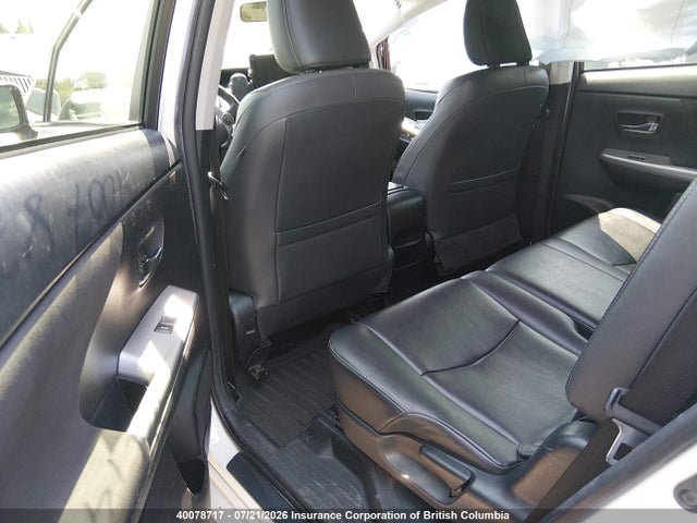 JTDZN3EUXHJ068186 Toyota PRIUS V