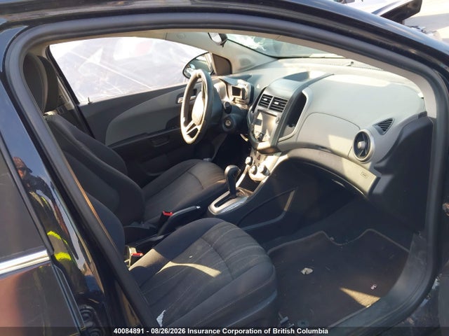 Chevrolet SONIC LT 2014 1G1JC5EH5E4191799 Image 5