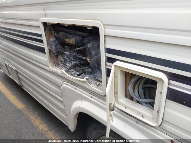 1993 Ford Econoline E350 Cutaway Van მანქანა იყიდება აუქციონზე, vin: 1FDKE30G3PHB60969, აუქციონის ნომერი: 40084986