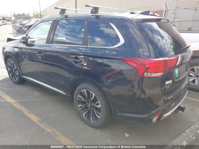 JA4J24A55JZ617305 Mitsubishi Outlander Se/gt