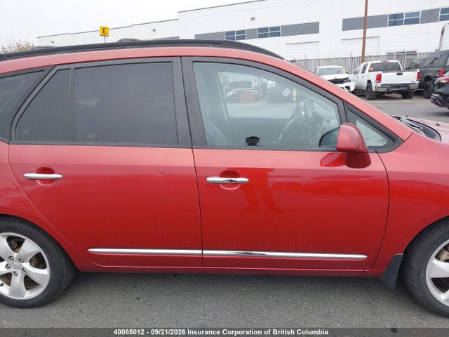 2008 Kia Rondo მანქანა იყიდება აუქციონზე, vin: KNAFG526887173219, აუქციონის ნომერი: 40085012