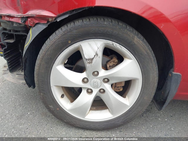2008 Kia Rondo მანქანა იყიდება აუქციონზე, vin: KNAFG526887173219, აუქციონის ნომერი: 40085012