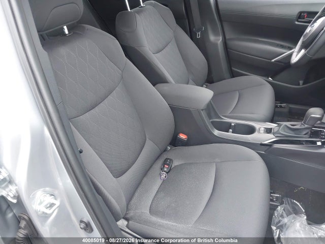 Toyota Corolla Cross Le 2024 7MUCAABG9RV095507 Image 5