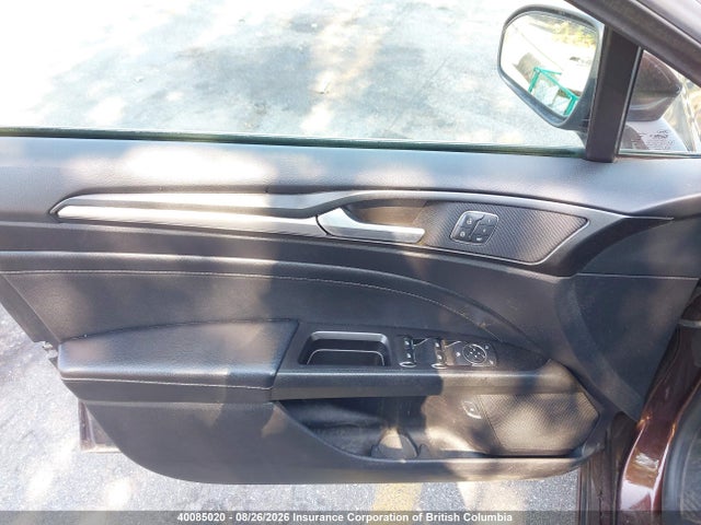 3FA6P0RU1KR227301 Ford Fusion Hybrid Titanium